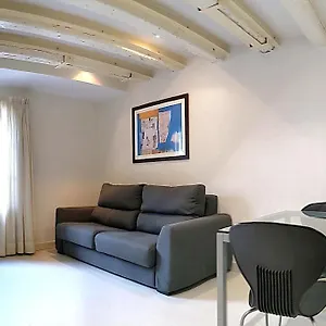classbedroom-gothic-ramblas-apartments.catalonia-hotels.com/