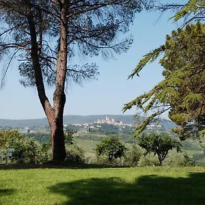 appartamento-i-piniagriturismo-poggio-rotondo.it-tuscanyhotel.com/